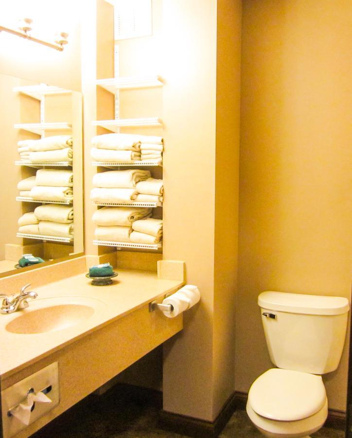 Bell'S Extended Stay And Suites Saint Robert Eksteriør bilde