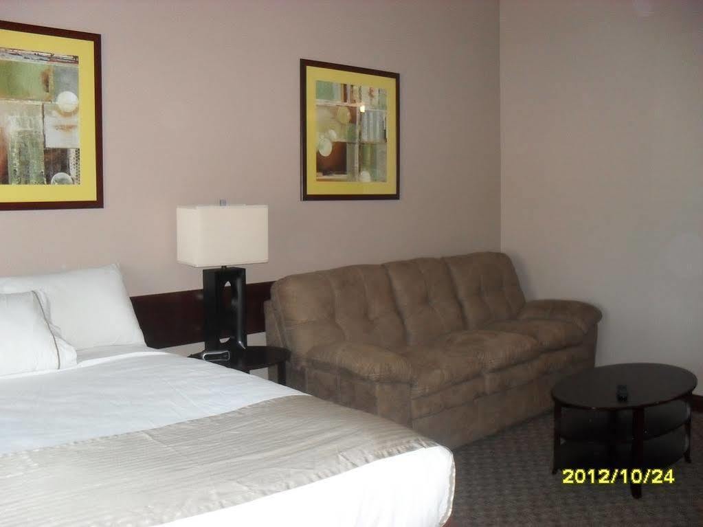 Bell'S Extended Stay And Suites Saint Robert Eksteriør bilde