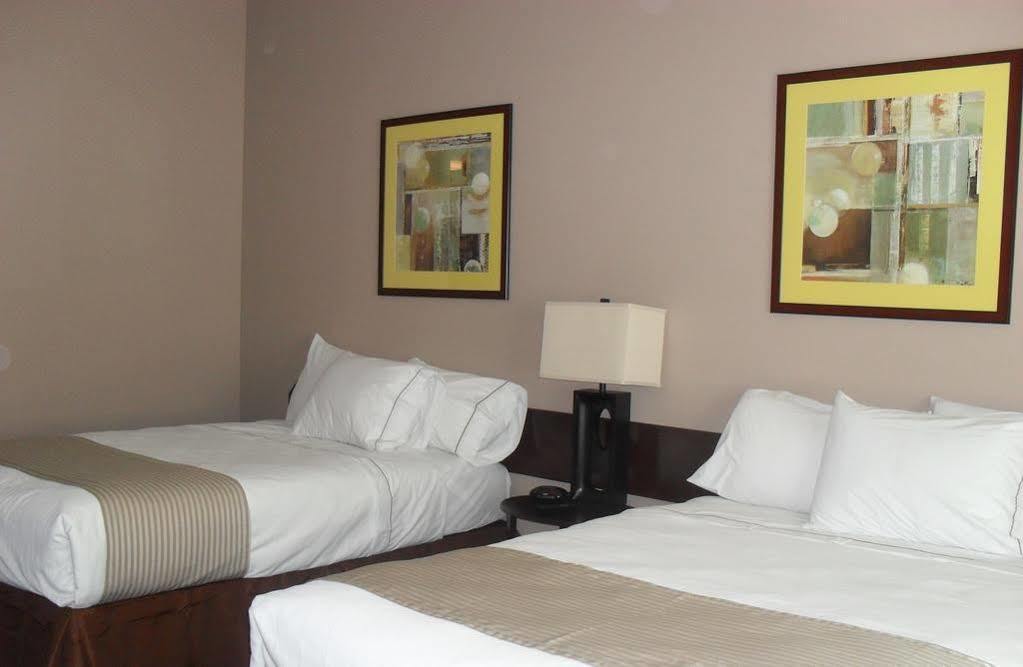 Bell'S Extended Stay And Suites Saint Robert Eksteriør bilde