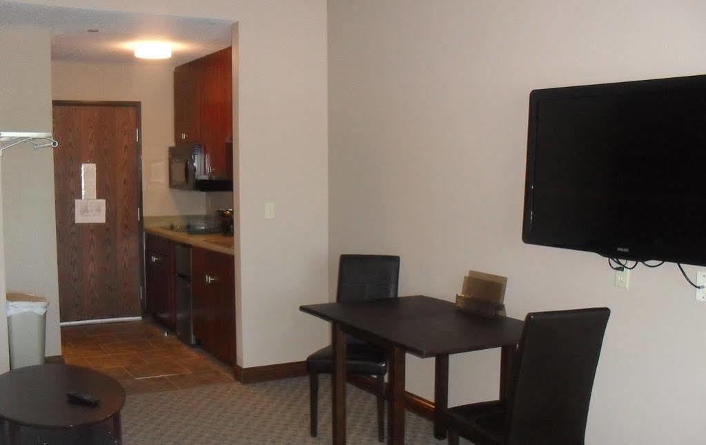 Bell'S Extended Stay And Suites Saint Robert Eksteriør bilde